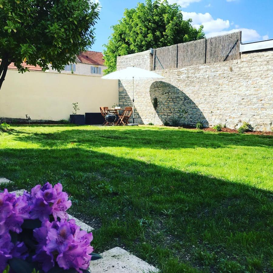 Moncoeur, Maison Et Jardin A 700 M Des Hospices De Beaune Holiday home *
