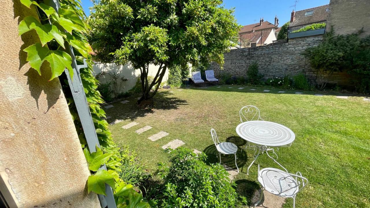 Holiday home Moncoeur, Maison Et Jardin A 700 M Des Hospices De Beaune *